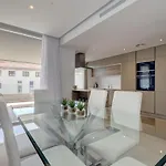 Lägenhet New Modern 3 Bed Puerto Banus Marbella