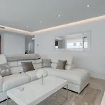 Lägenhet New Modern 3 Bed Puerto Banus Marbella
