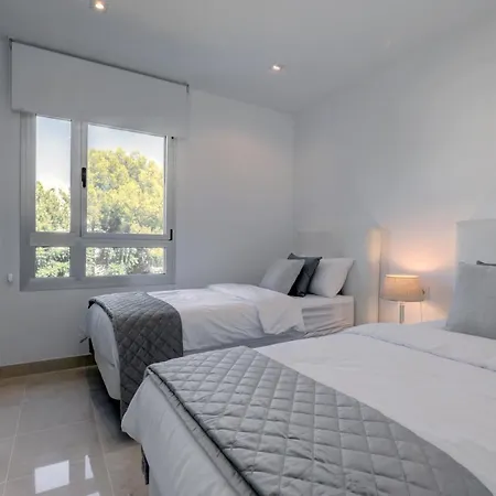 New Modern 3 Bed Puerto Banus Apartment Marbella