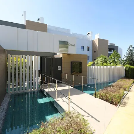 New Modern 3 Bed Puerto Banus Apartment Marbella