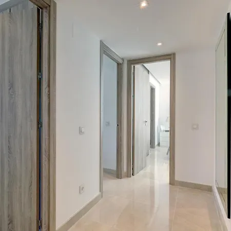 Apartment New Modern 3 Bed Puerto Banus Marbella