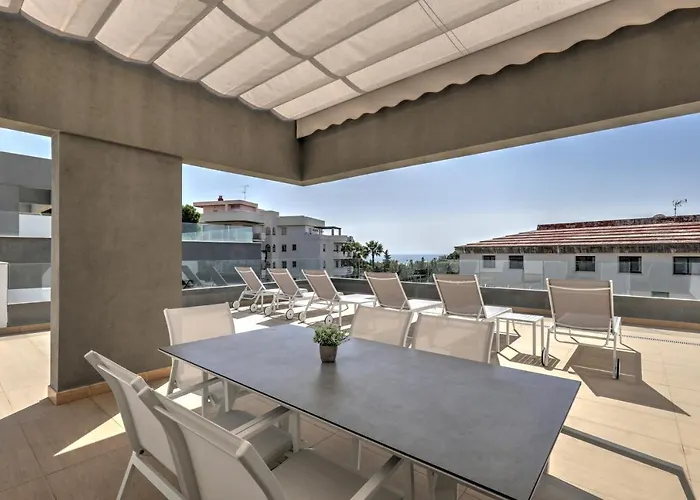 New Modern 3 Bed Puerto Banus アパート マルベーリャ